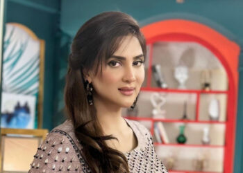 Fiza Ali daughter Faraal attends her father’s wedding with confidence and grace