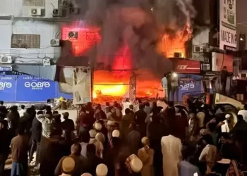 Gul Plaza fire tragedy sparks grief and safety concerns in Karachi