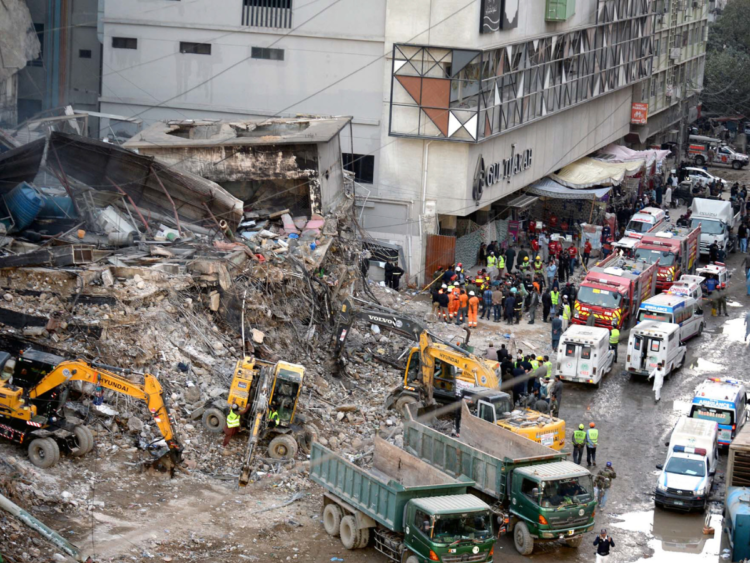 Gul Plaza Markets Remain Closed for 12 Days, Traders Protest in Karachi