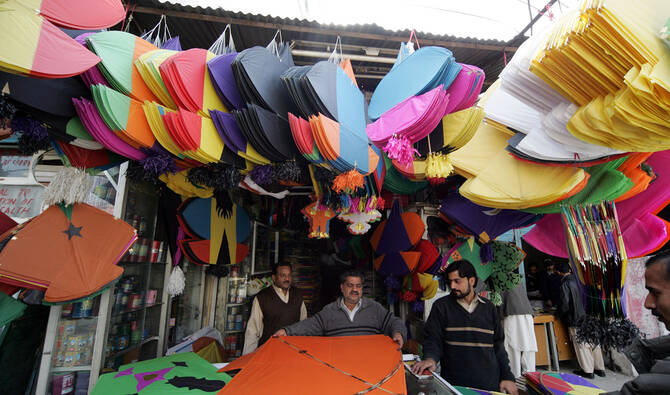 Basant Fever Hits Lahore: Kite Sales Soar Over Rs32 Crore in Two Days Crowds buying kites and kite strings in Lahore markets during Basant festival