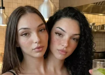 Instagram’s Two-Headed Twin Sisters Are Totally Fake, AI Created Them!