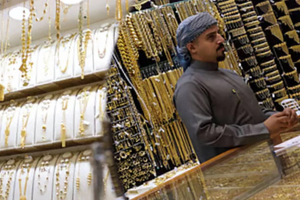 UAE Residents Rush to Sell Gold Jewelry After Price Drop UAE Residents Rush to Sell Gold Jewelry After Price Drop